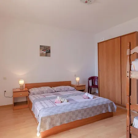 Olivera Apartament *